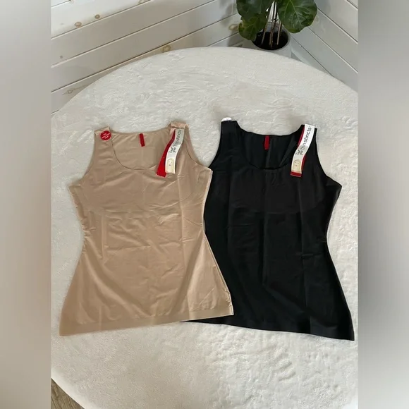 Spanx Set of Two Size Large Shapewear Thinstincts Tanks in Nude and Black NWT - Picture 6 of 16